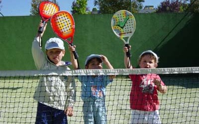 Ya no queda casi nada para el colegio termine y muchos niños tendrán bastante tiempo libre en Junio y Julio. ¿Que mejor manera de entretenerlos que practicando un deporte con...